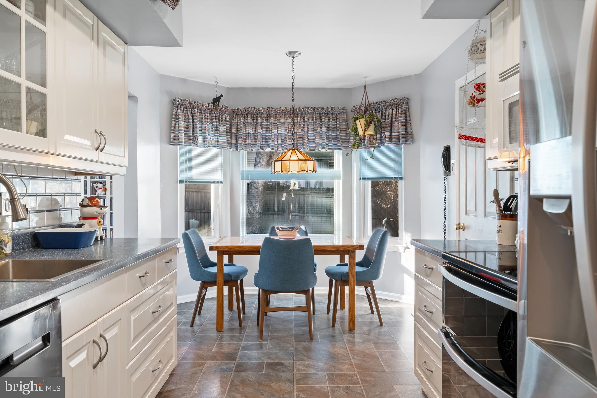 100 ACRE WOODS - Residential