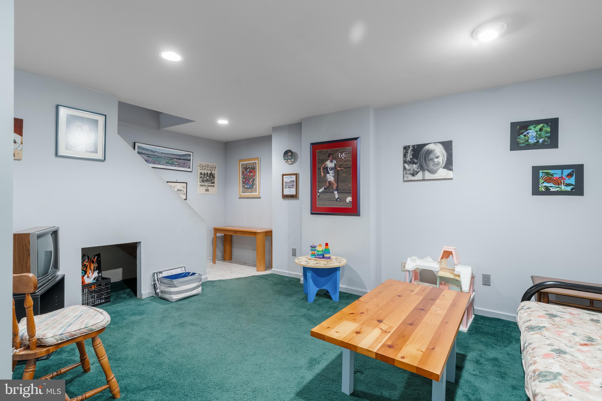 100 ACRE WOODS - Residential