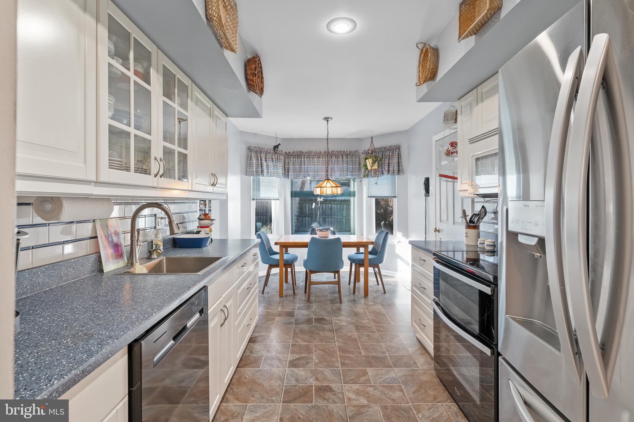 100 ACRE WOODS - Residential