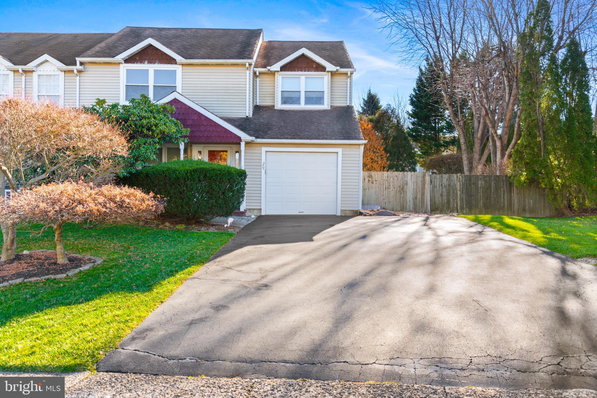 100 ACRE WOODS - Residential