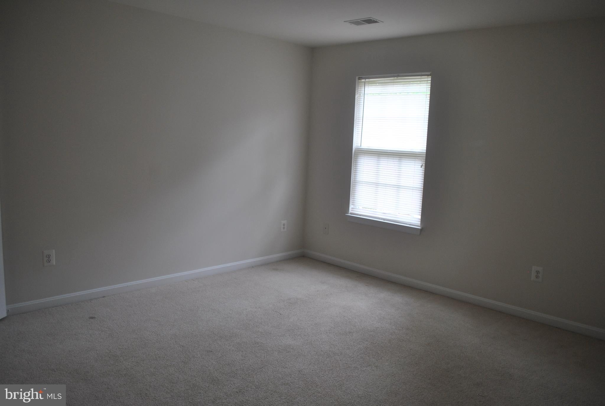 GREENBRIER - Residential Lease