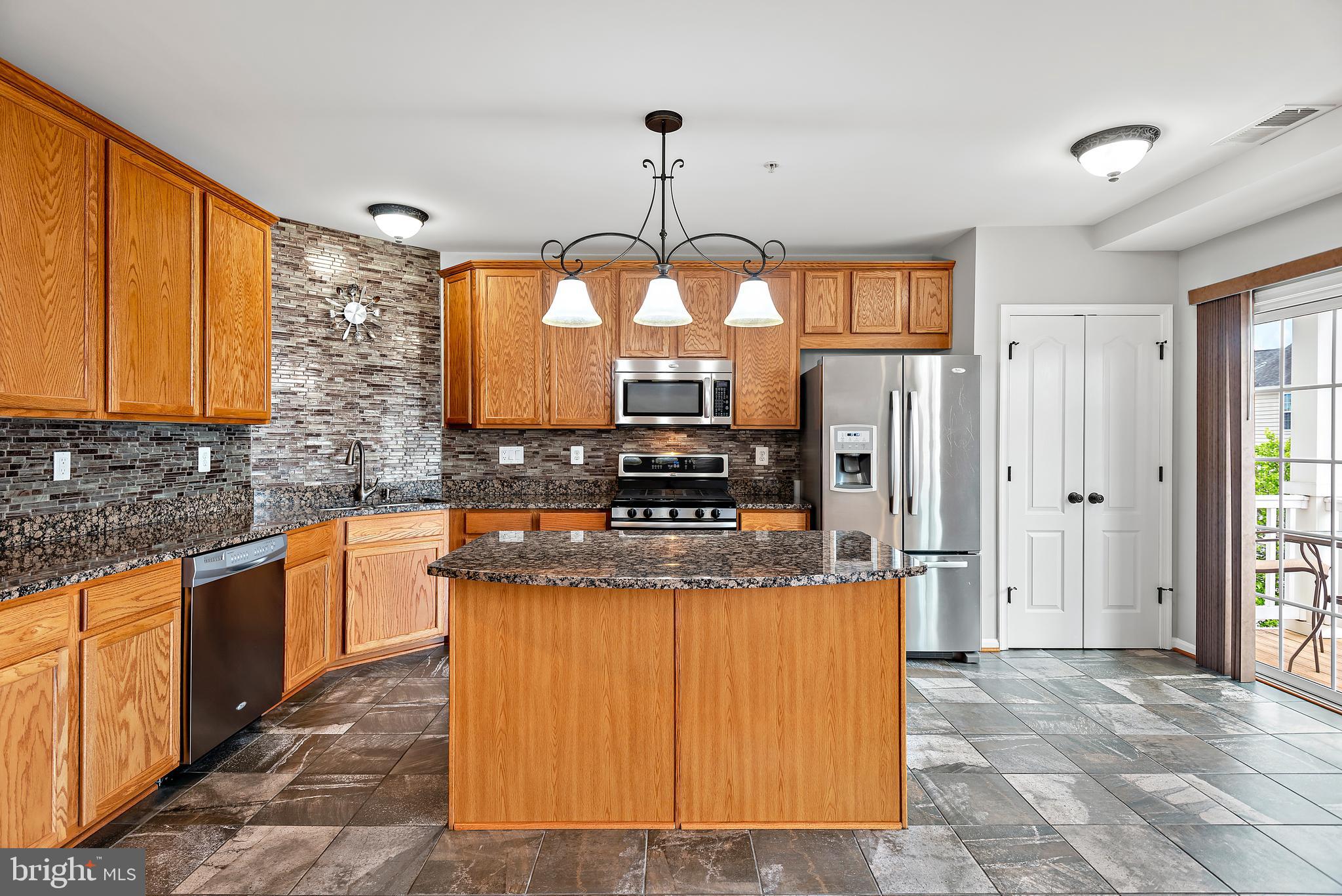 ARORA HILLS - Residential Lease