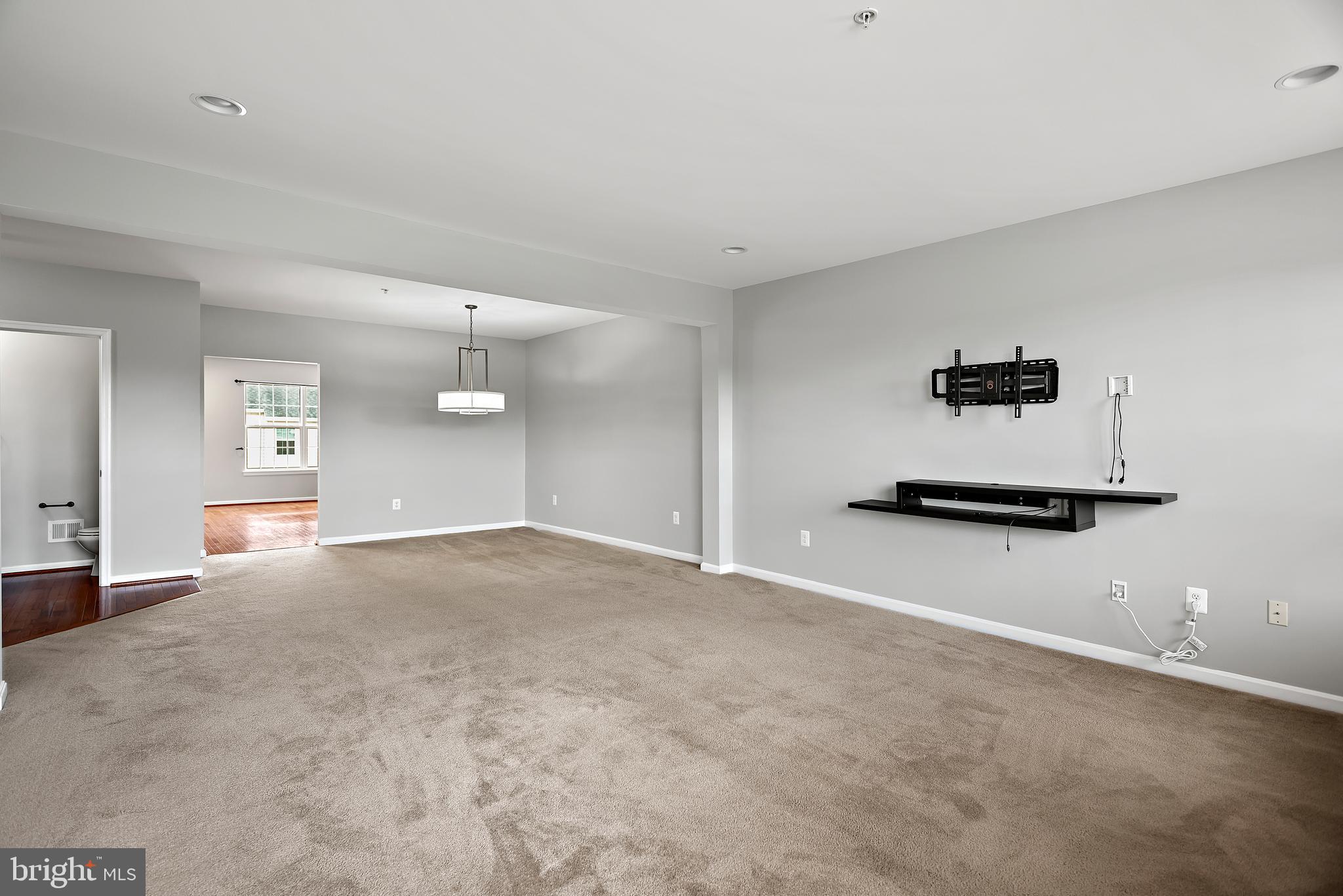 ARORA HILLS - Residential Lease