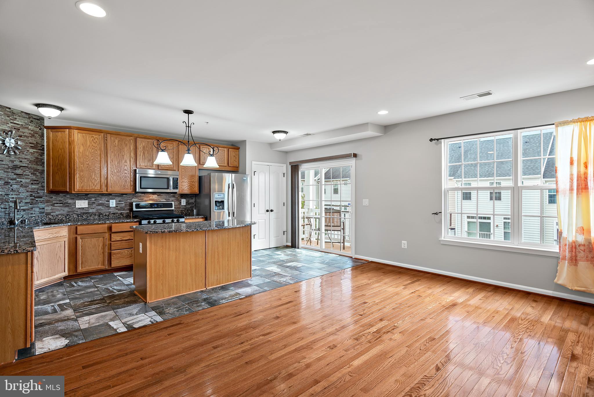 ARORA HILLS - Residential Lease