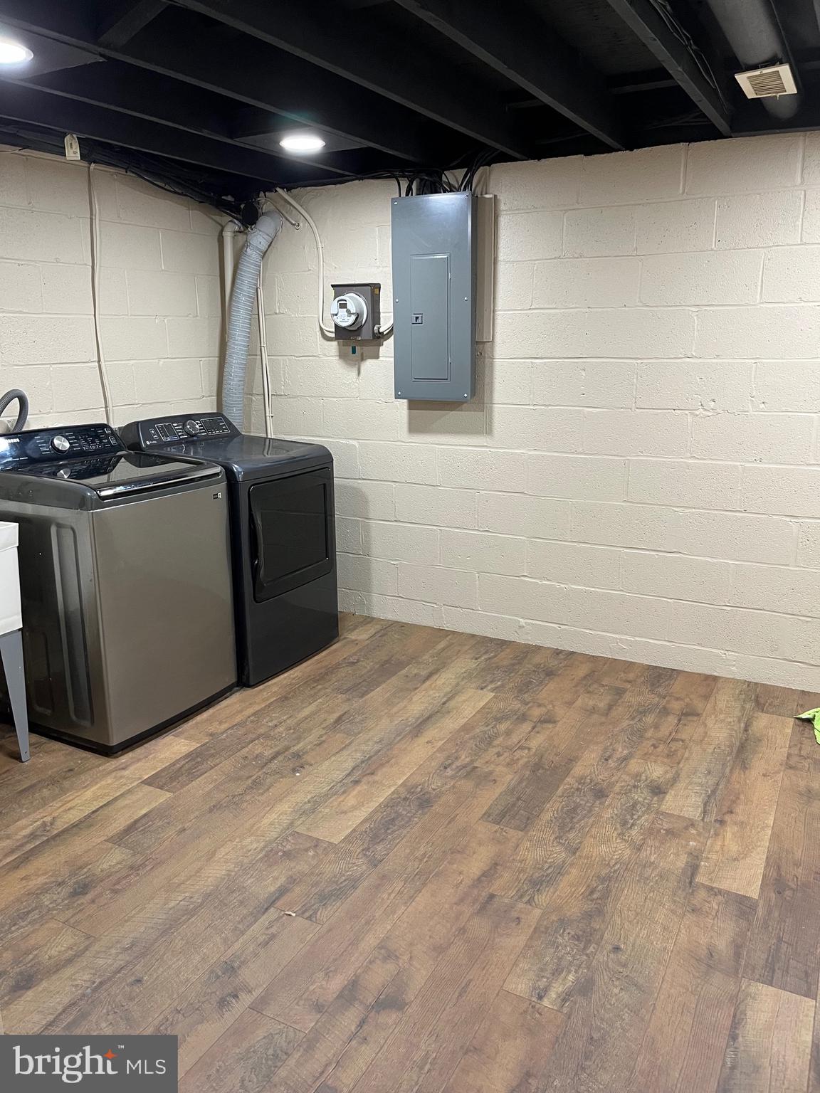 BEECHFIELD - Residential