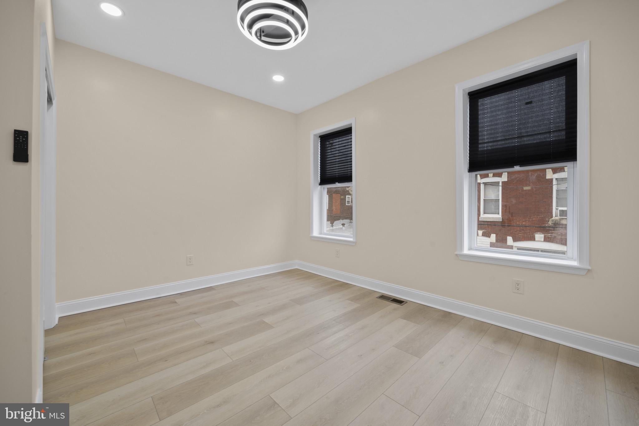 NEWBOLD - Residential