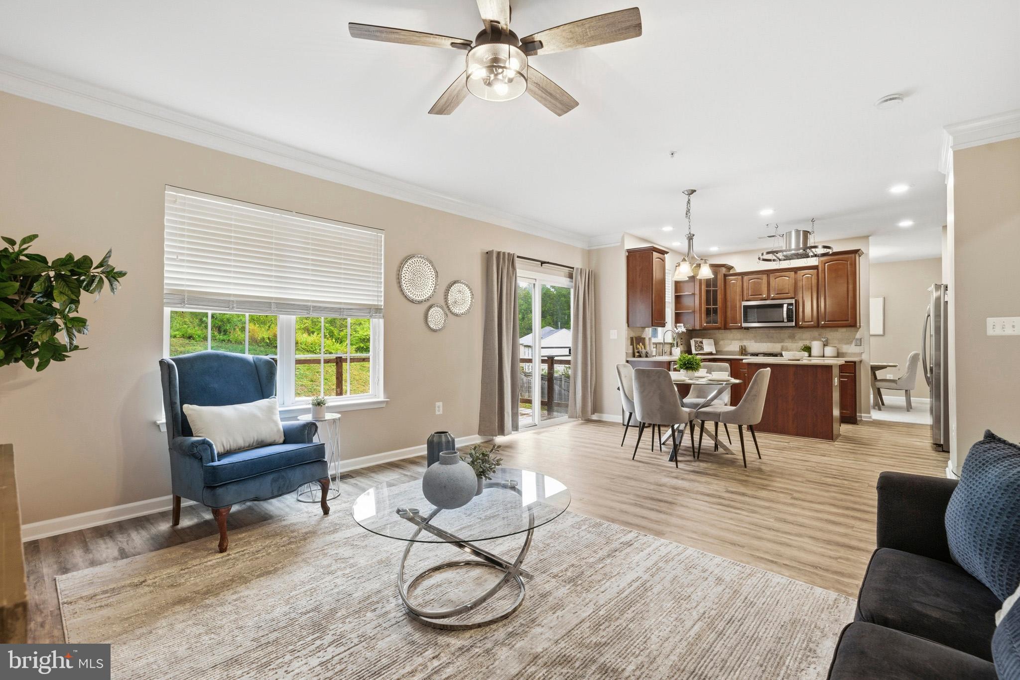 WESTBURY PUB - Residential