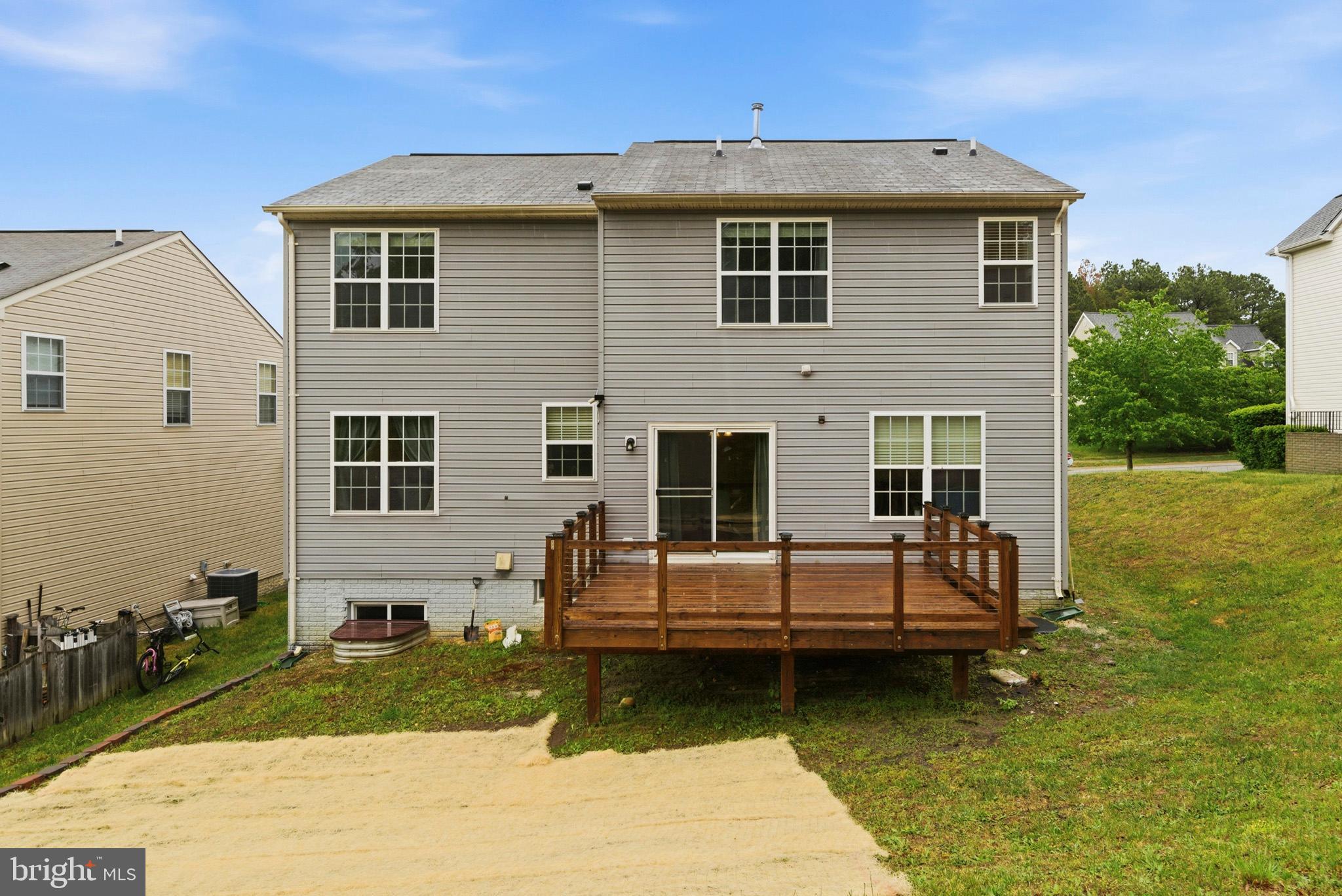 WESTBURY PUB - Residential