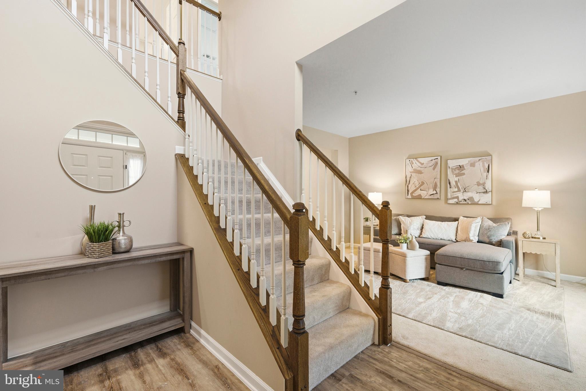 WESTBURY PUB - Residential