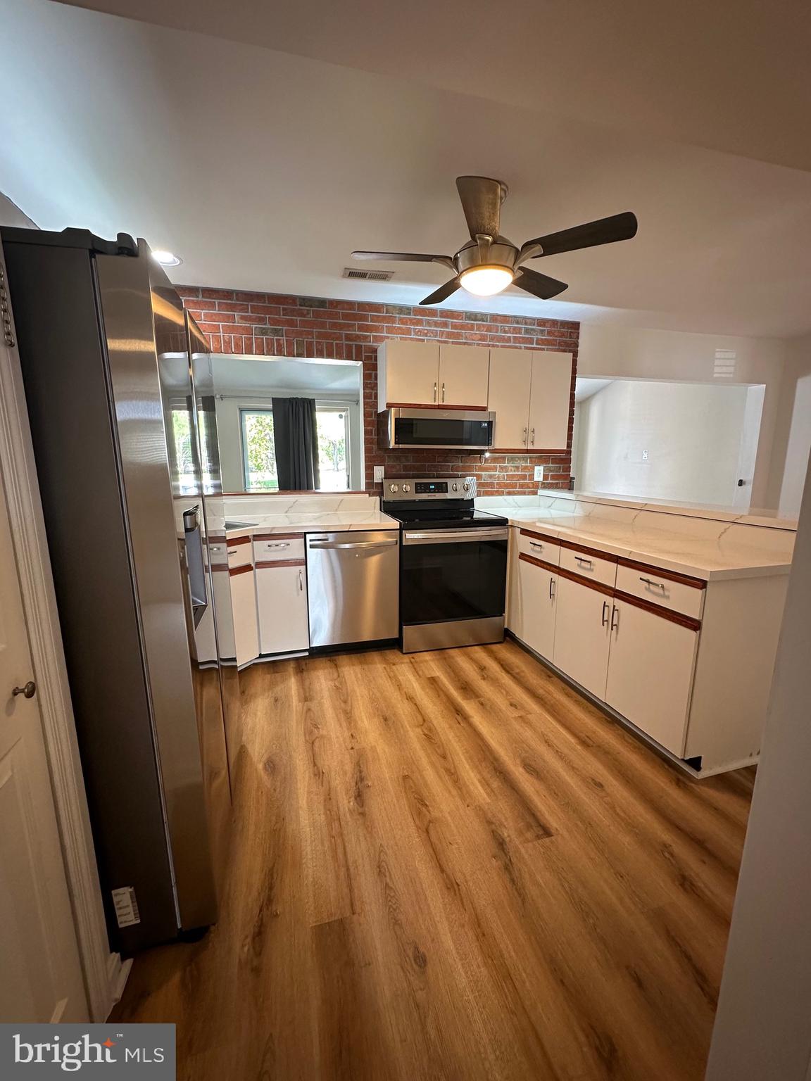 MAJORS CHOICE - Residential