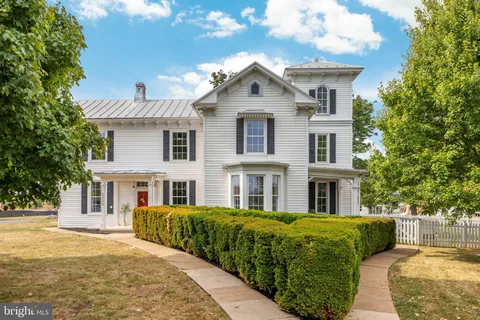 2239 Sixth Street, Middletown, VA MLS: VAFV2033478