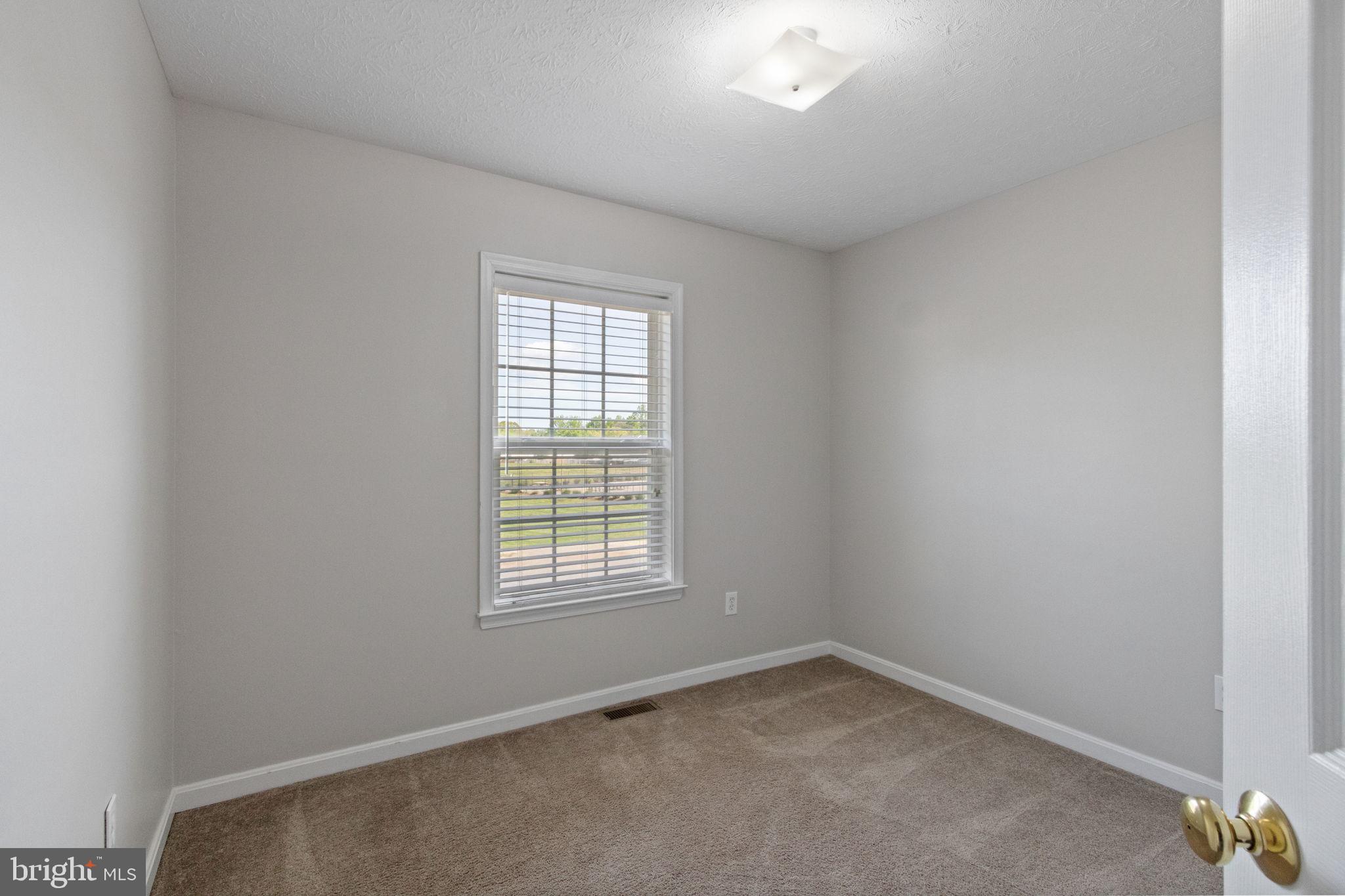 COVENTRY CREEK - Residential