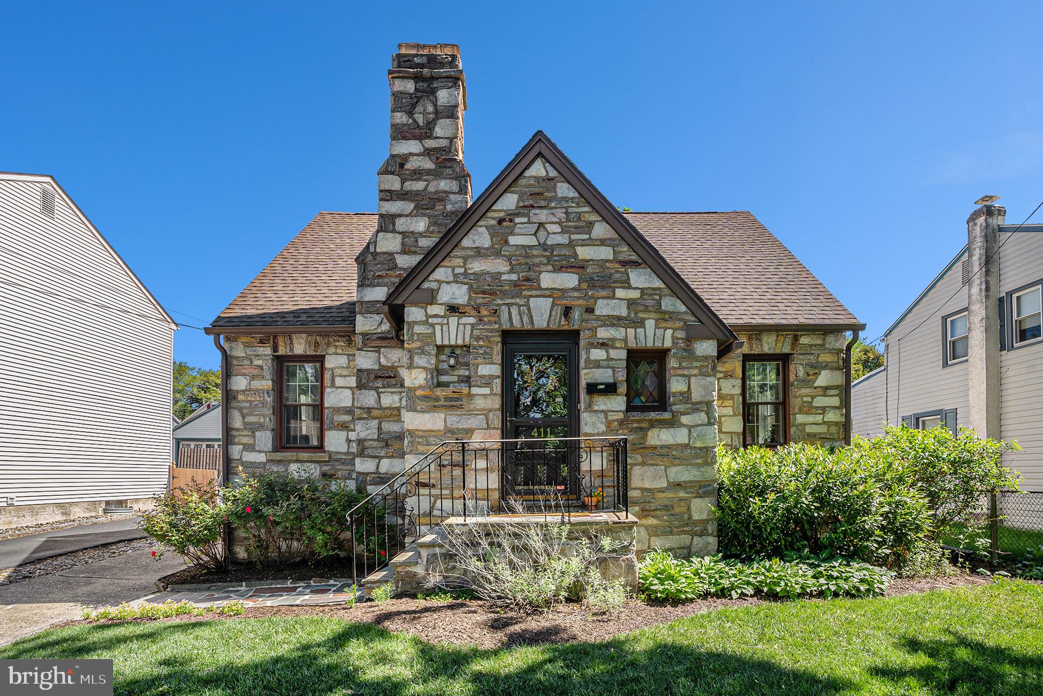 411 QUIGLEY AVENUE