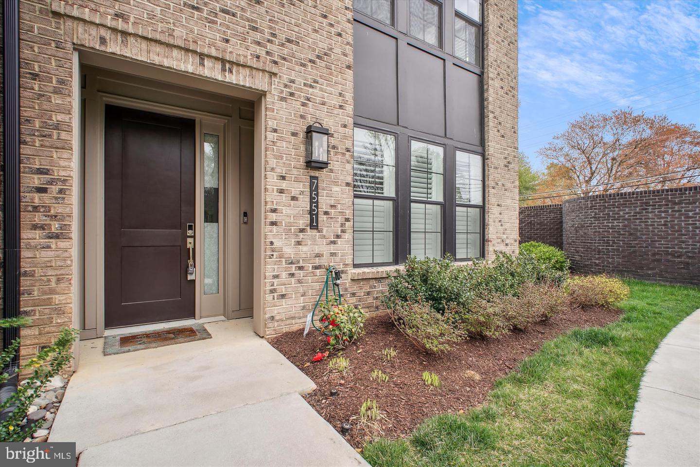 7551 SAWYER FARM WAY