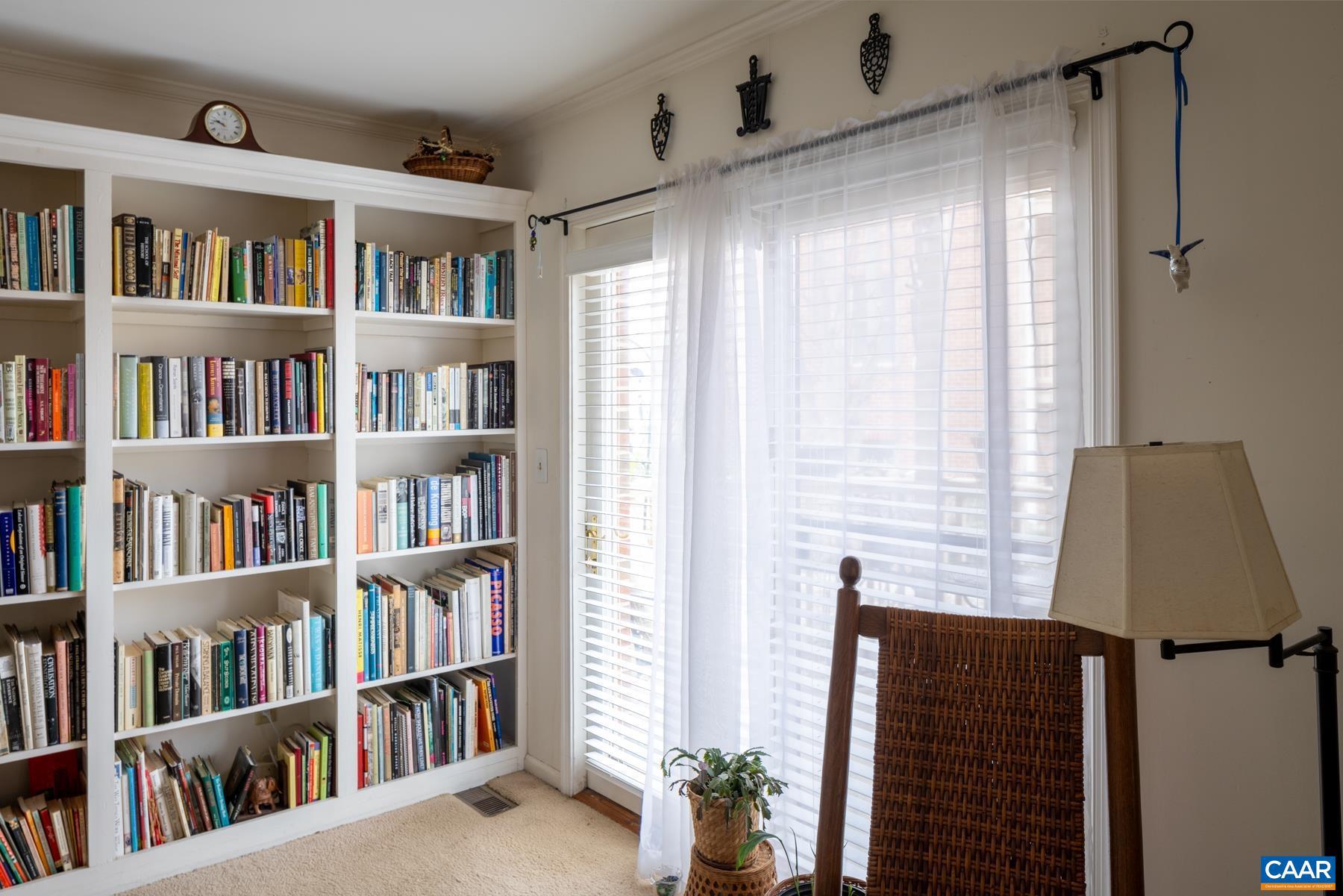 1325 BRANCHLANDS DR E