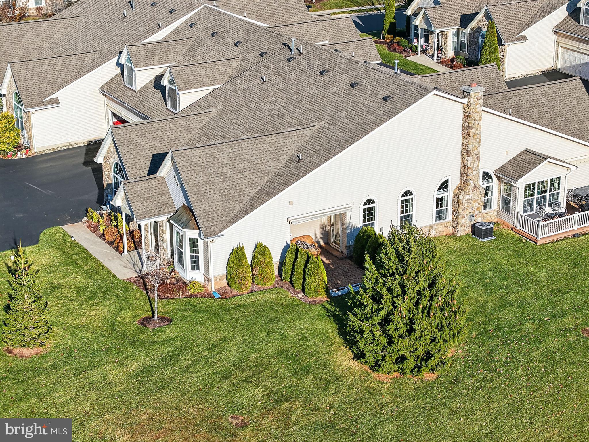 VILLAS AT LINFIELD - Residential