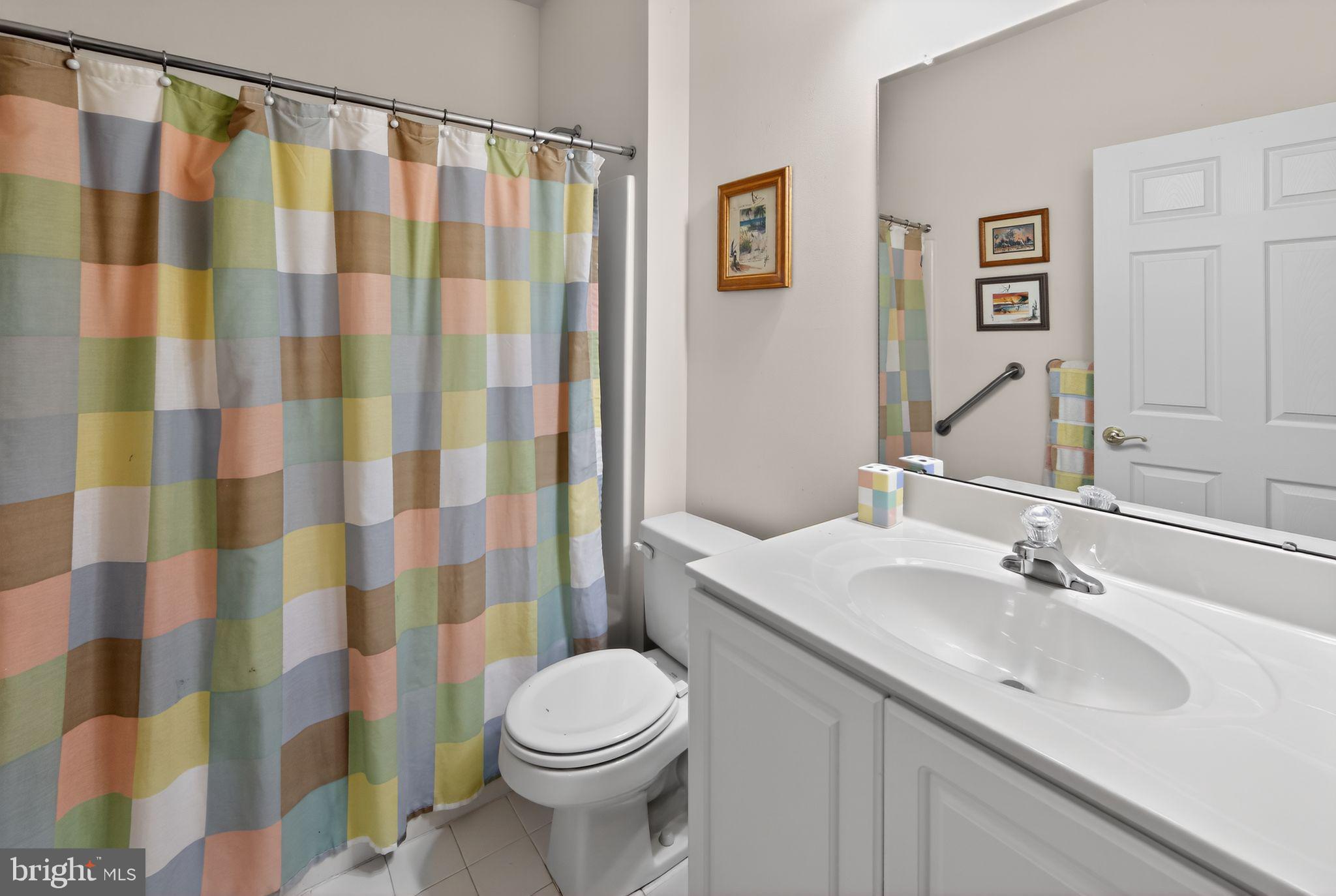 VILLAS AT LINFIELD - Residential