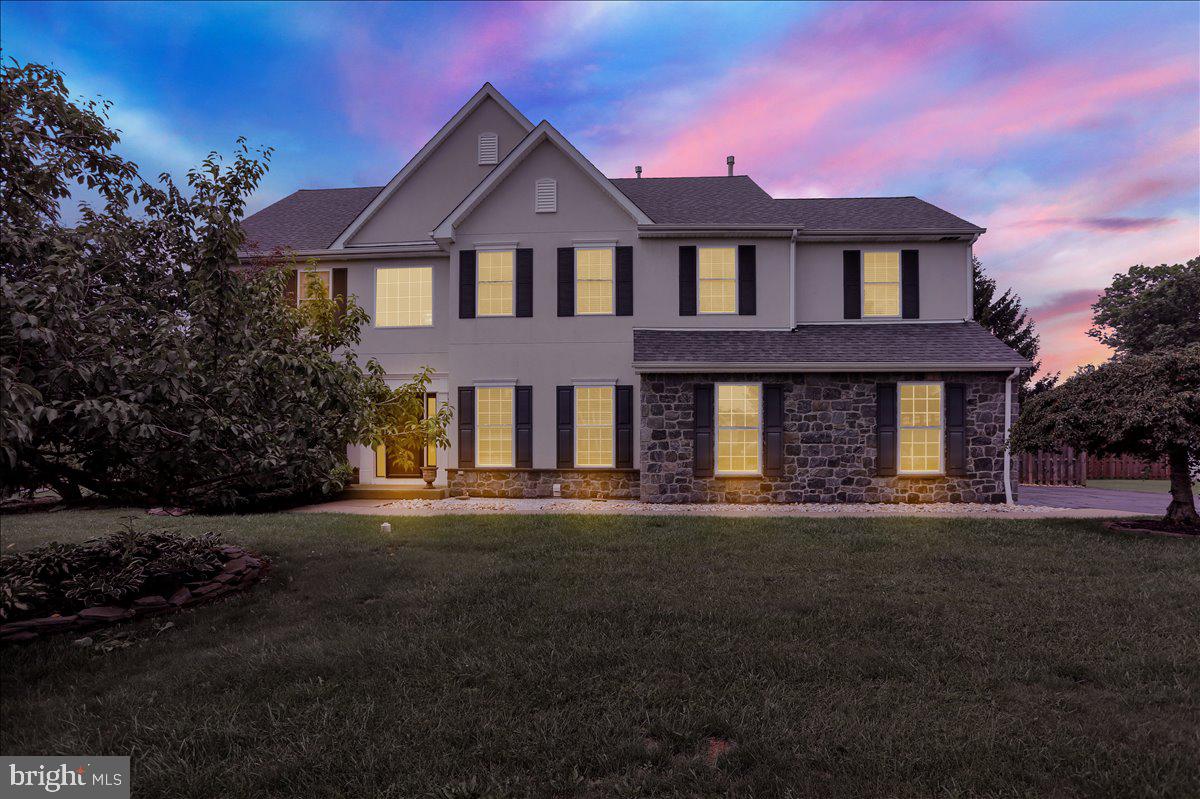 135 WALTER DRIVE