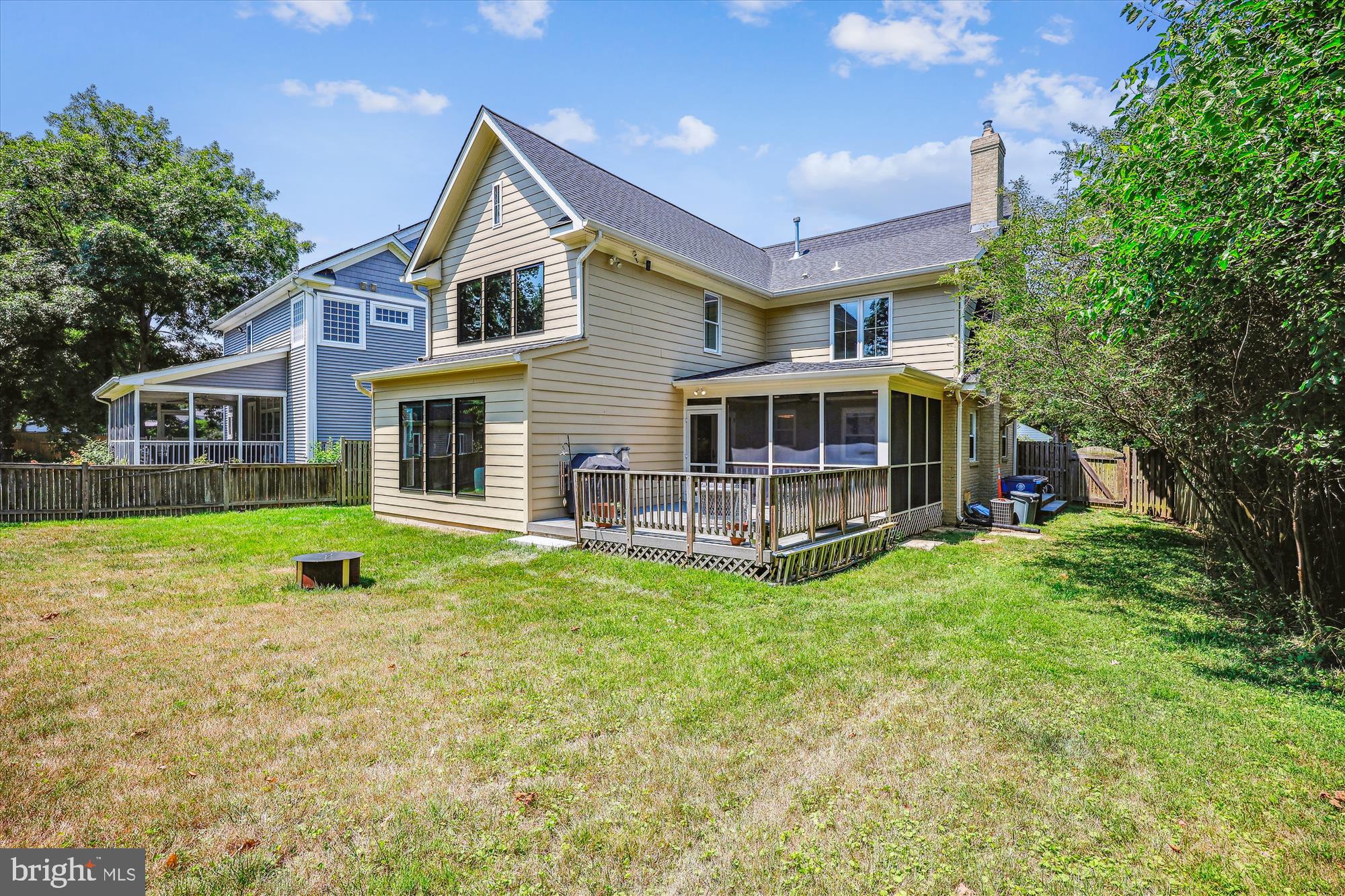 KENSINGTON ESTATES - Residential