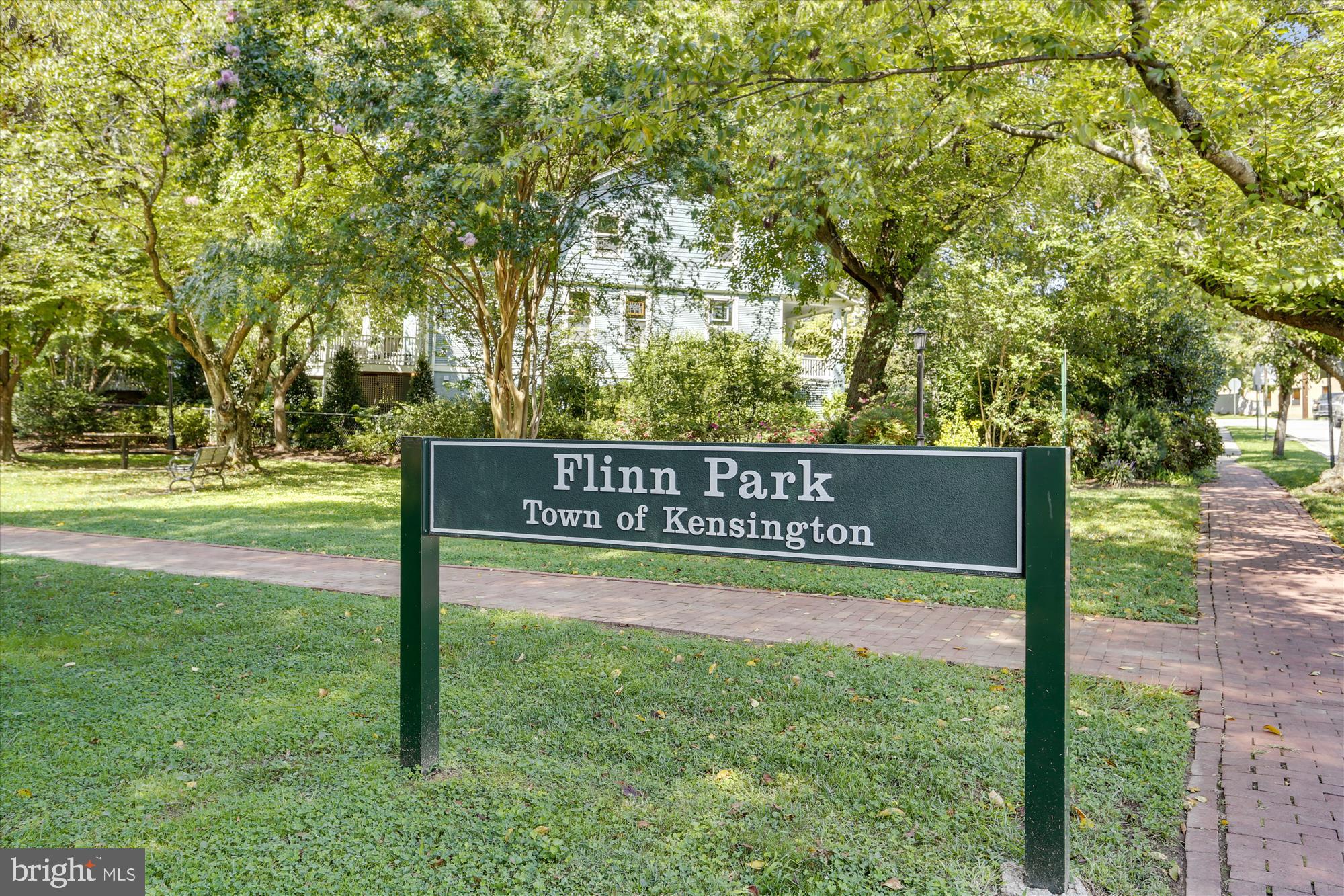 KENSINGTON ESTATES - Residential