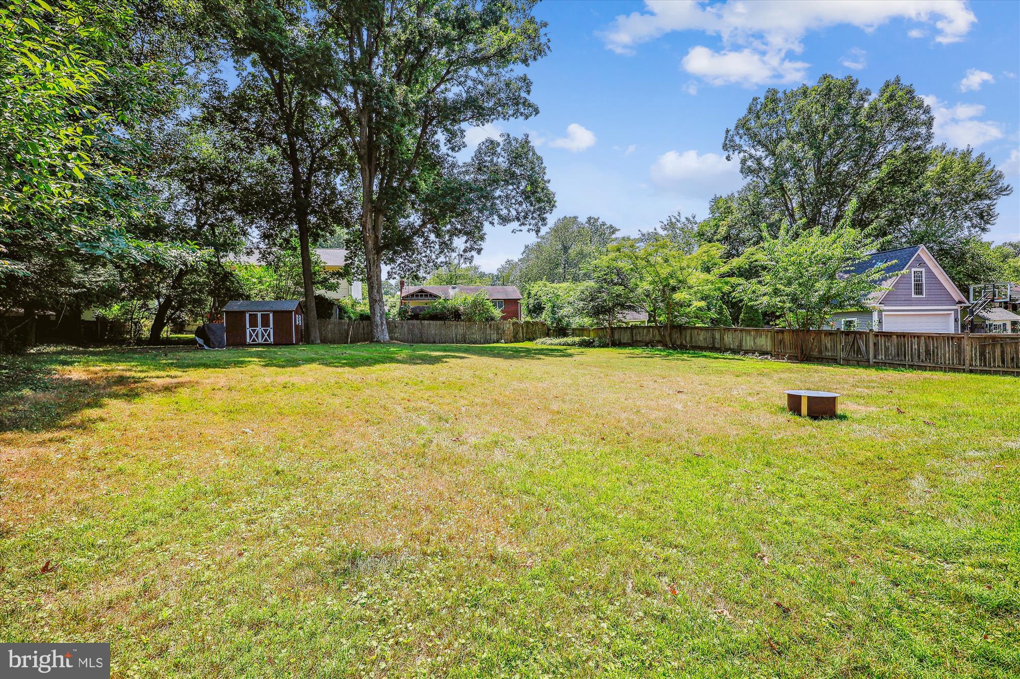 KENSINGTON ESTATES - Residential