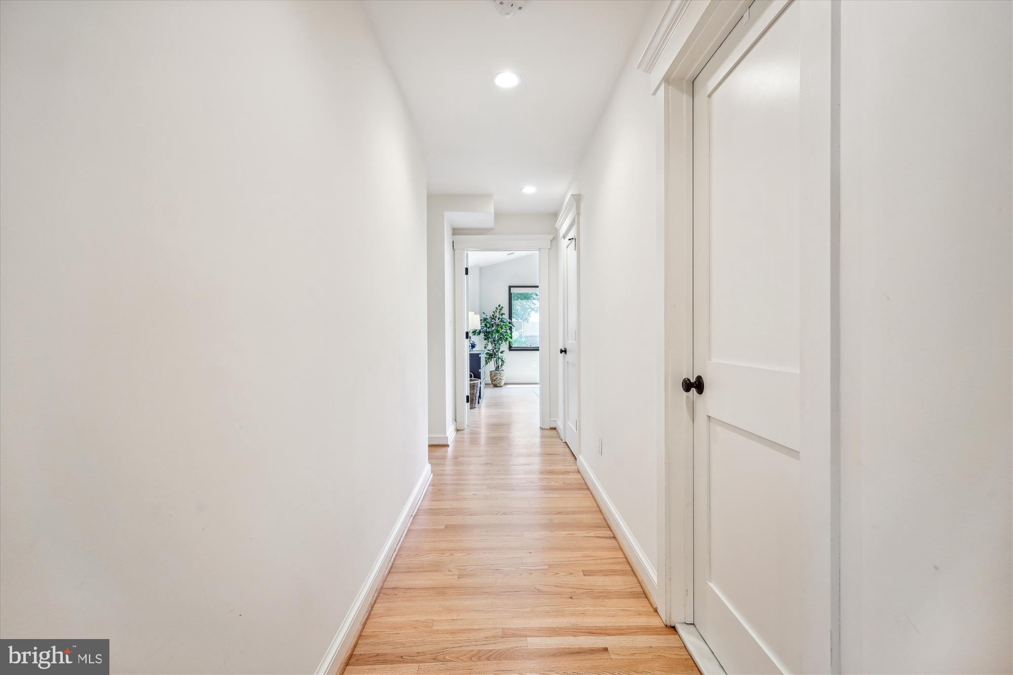 KENSINGTON ESTATES - Residential