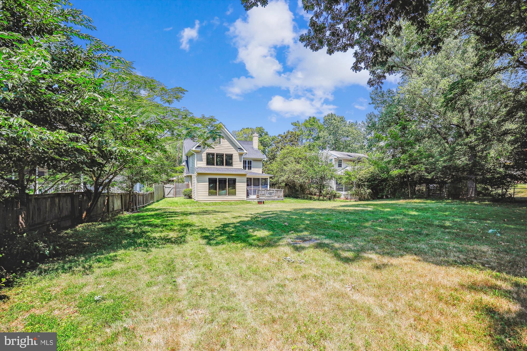 KENSINGTON ESTATES - Residential