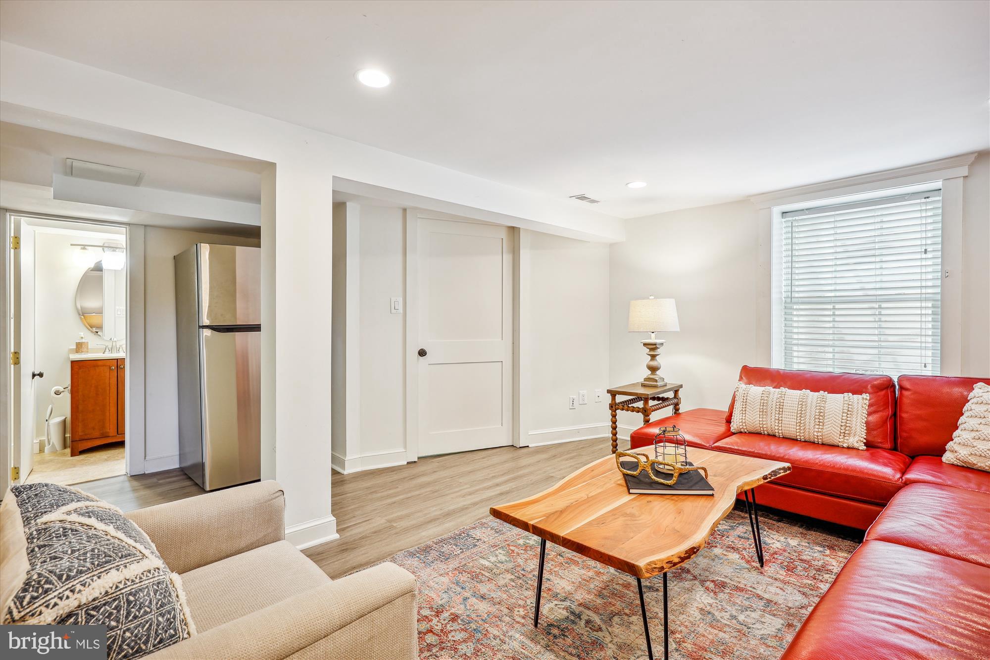 KENSINGTON ESTATES - Residential