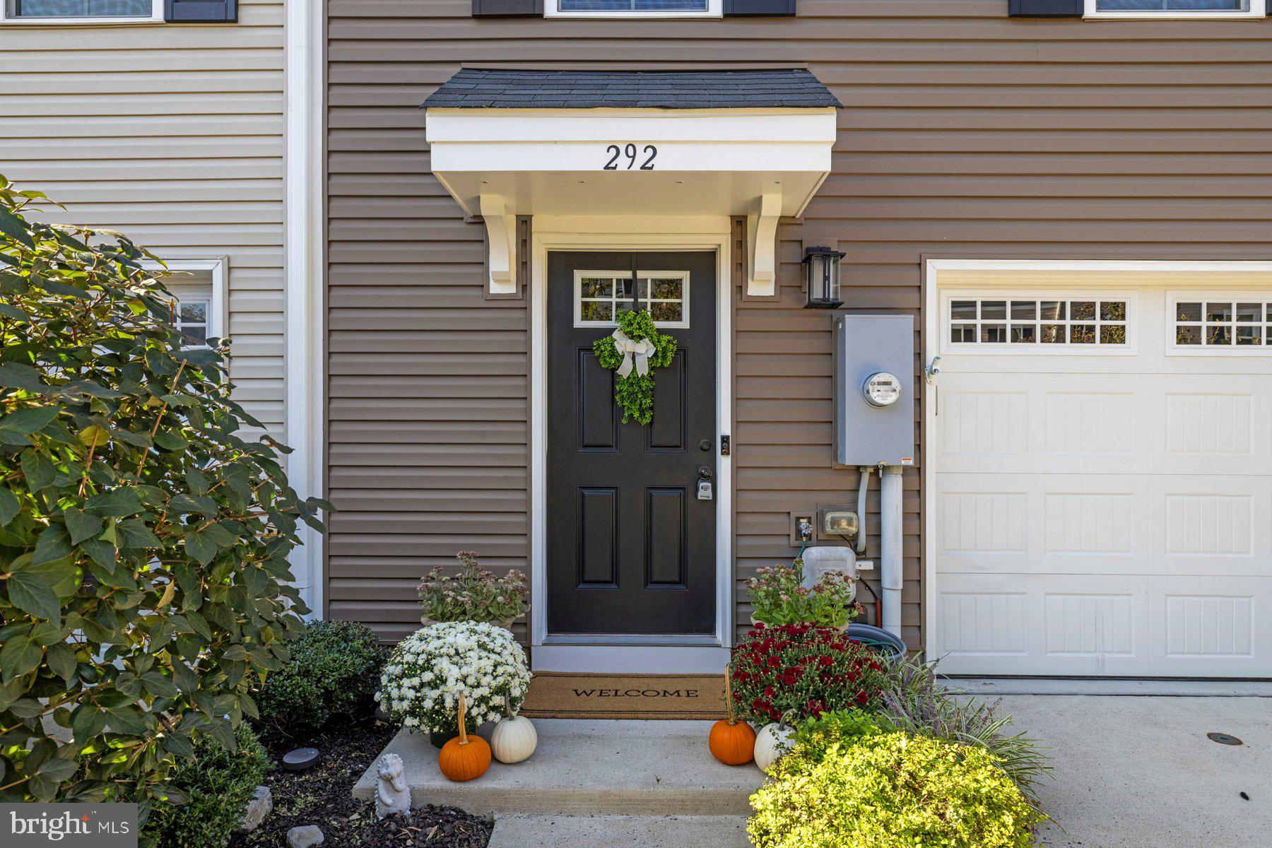 292 SAGE CIRCLE