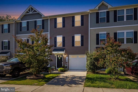 Townhouse For Sale - 292 Sage Circle<br/> WINCHESTER, VA 22603