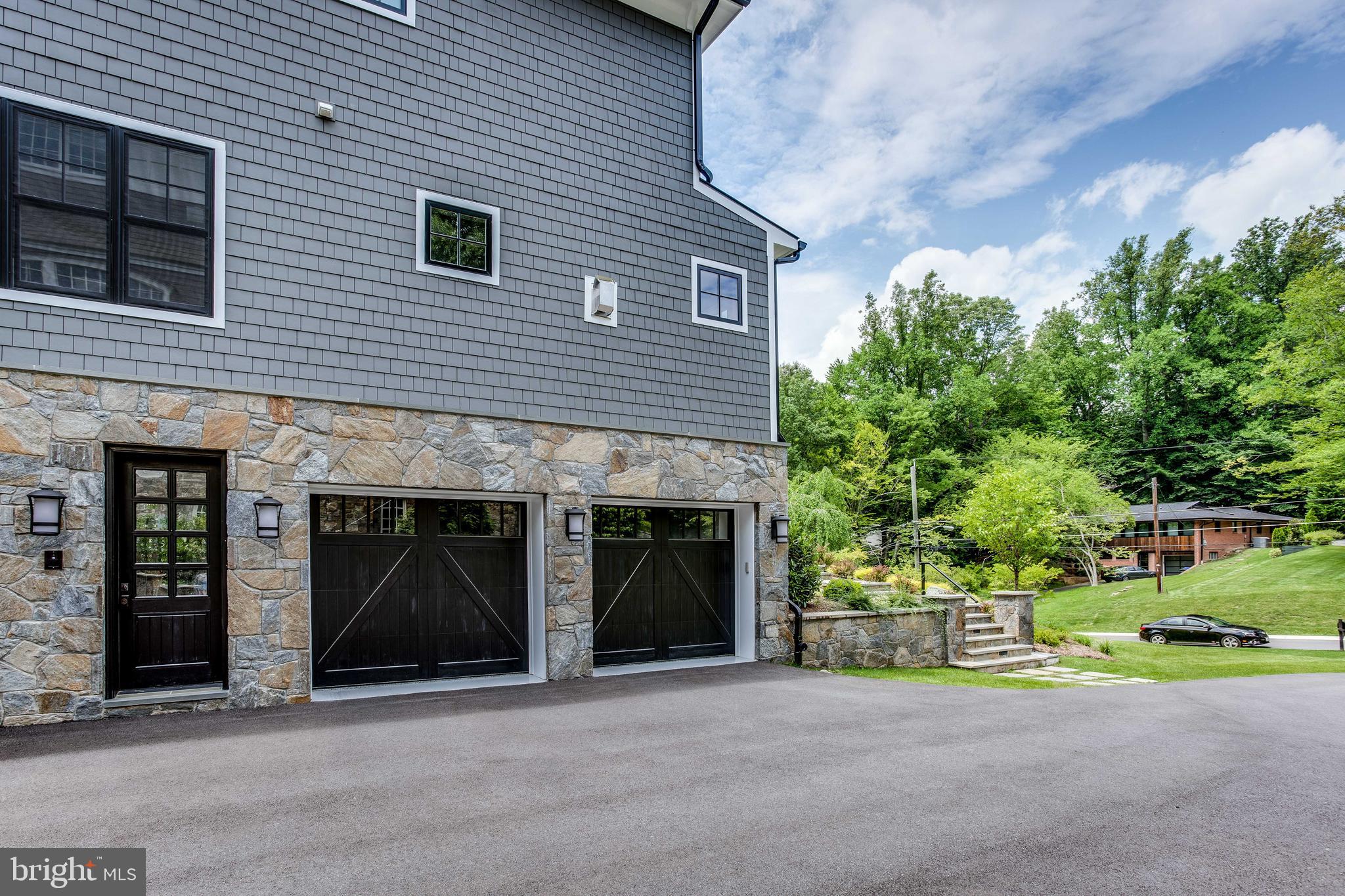 BANNOCKBURN - Residential