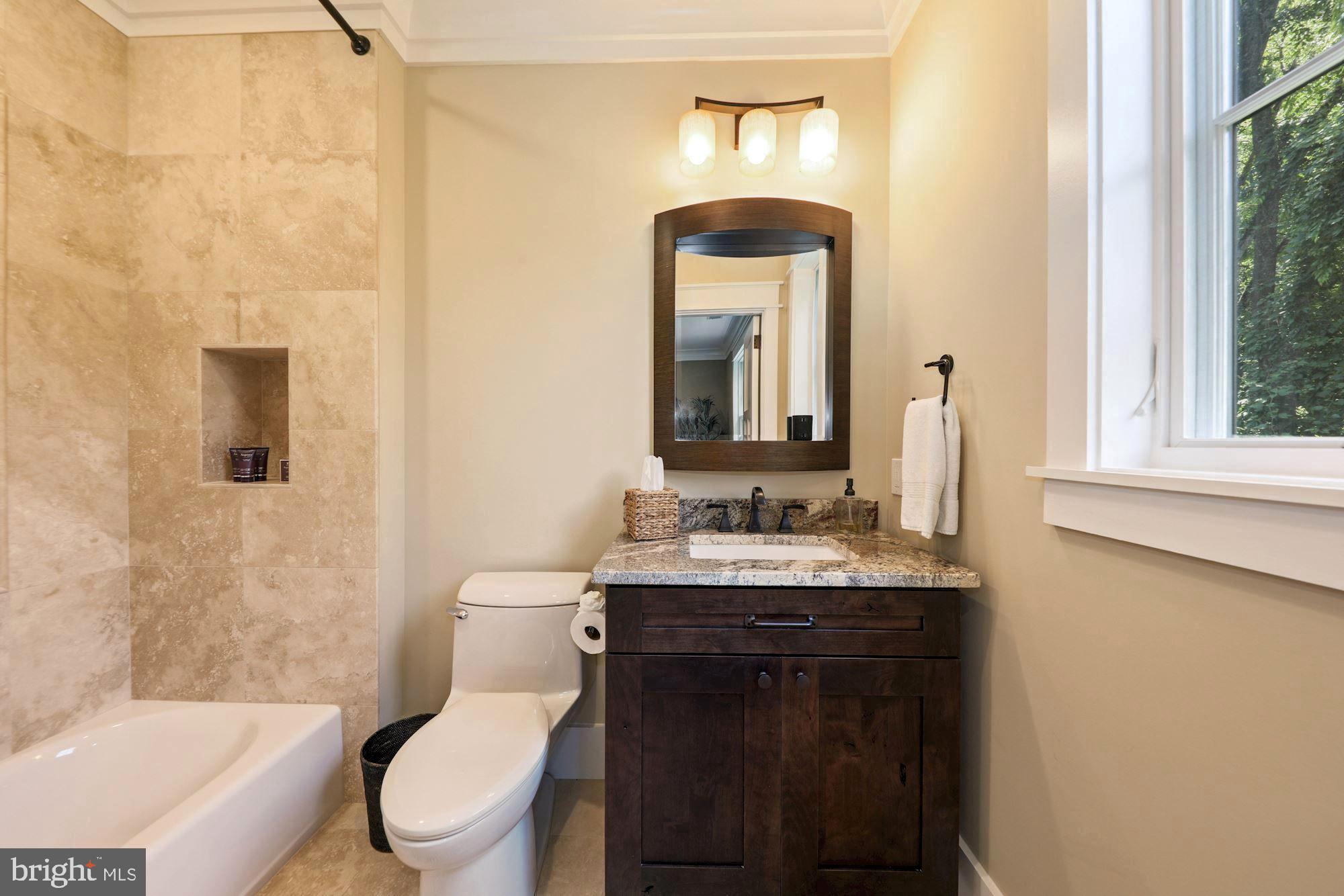 BANNOCKBURN - Residential