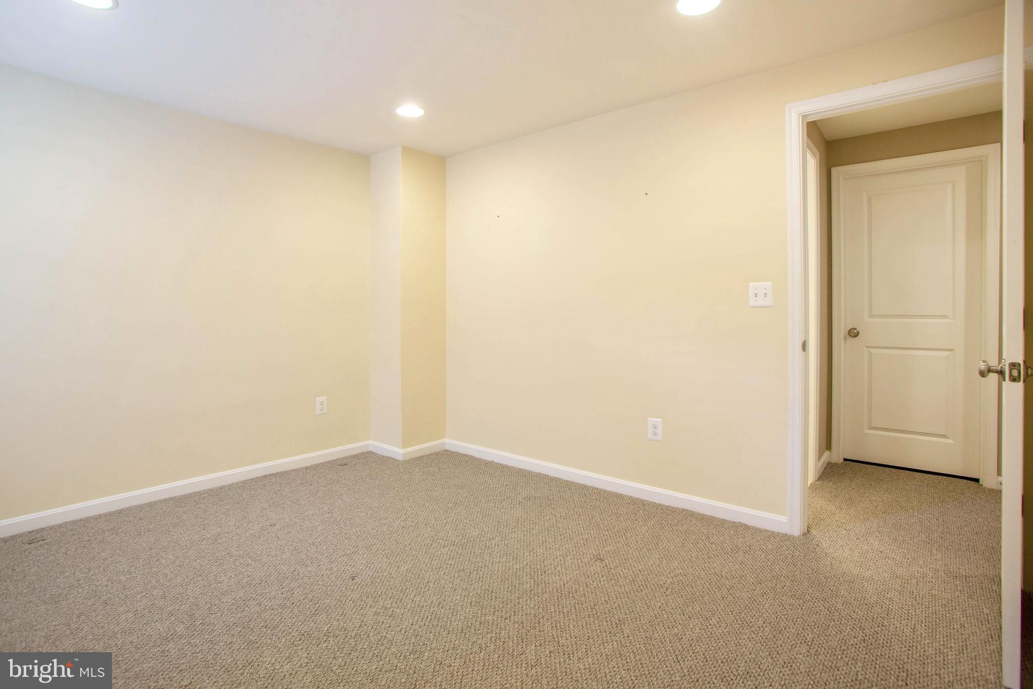 MAPLE LAWN FARMS - Residential