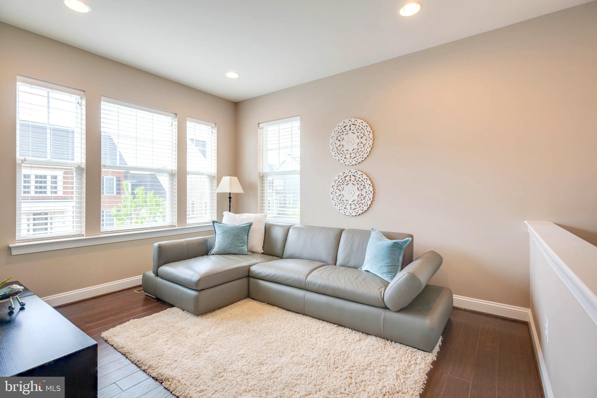 MAPLE LAWN FARMS - Residential