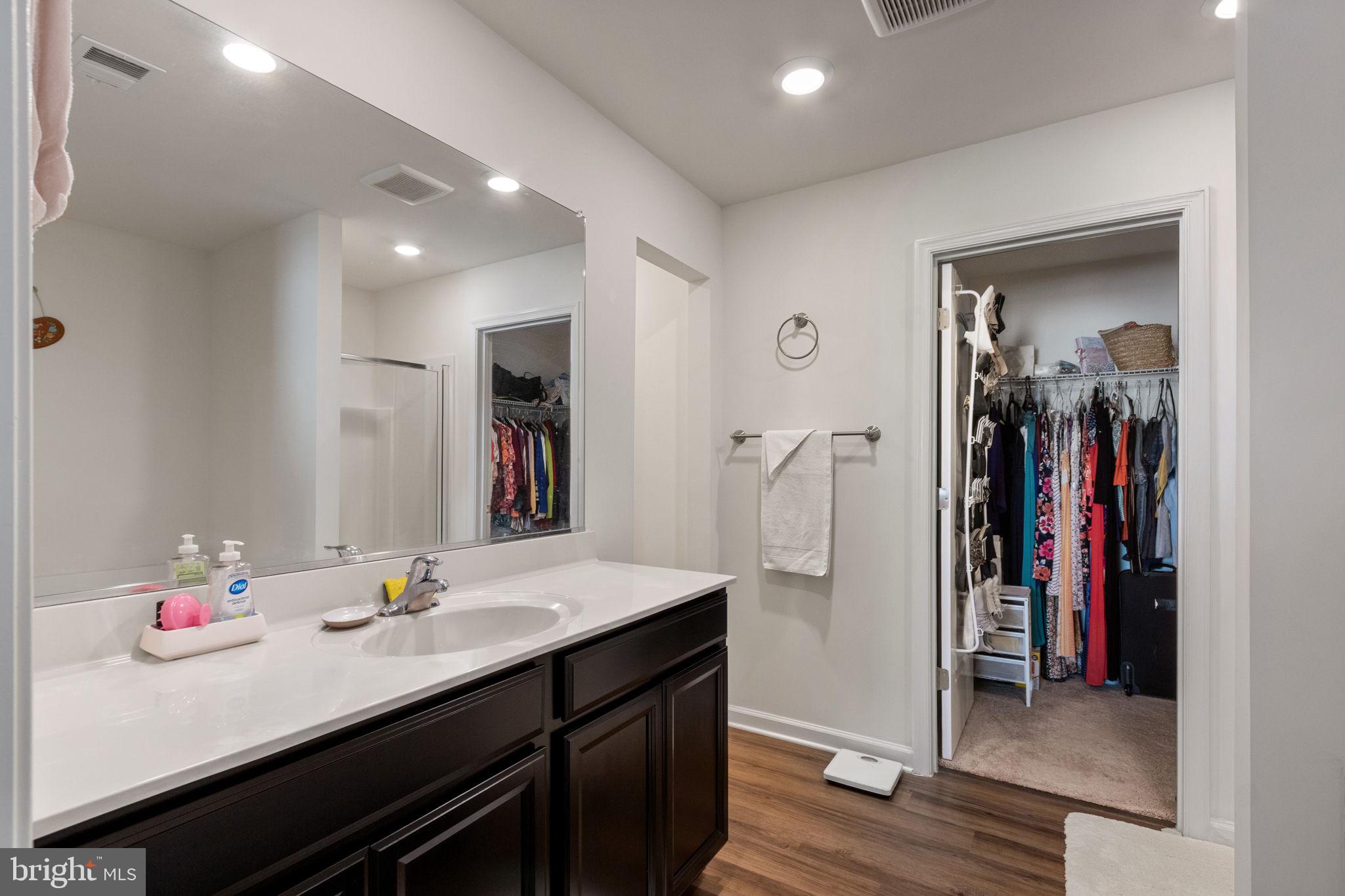 BROOKWOOD - Residential