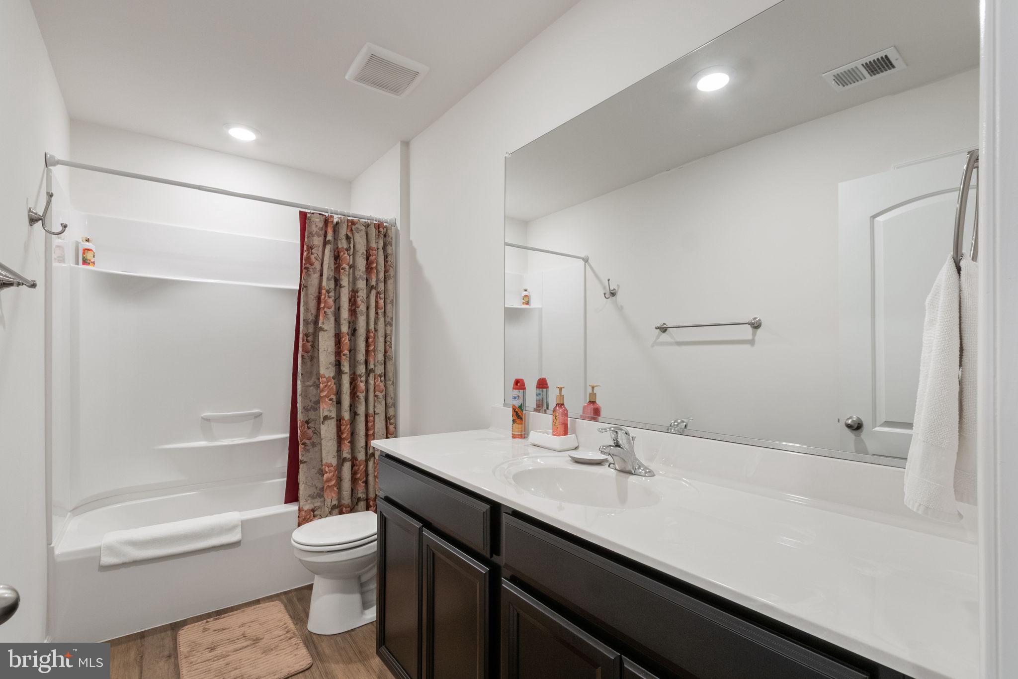 BROOKWOOD - Residential