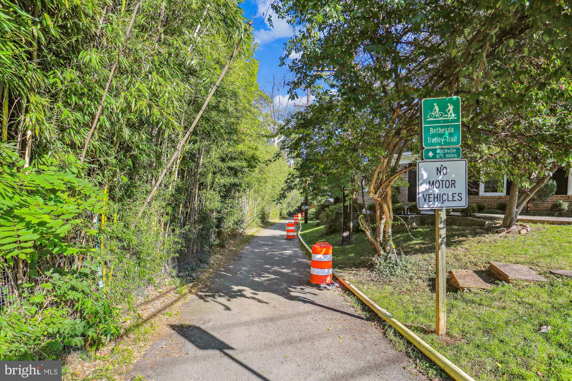 WESTLAKE TOWERS - Residential