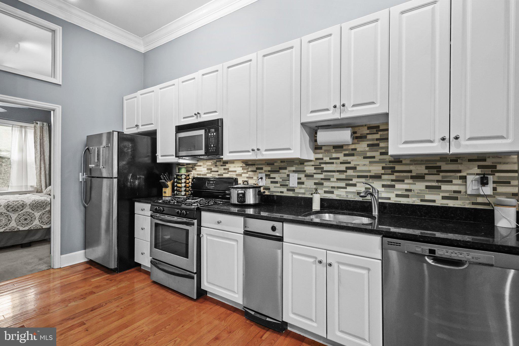 OLD CITY - Residential