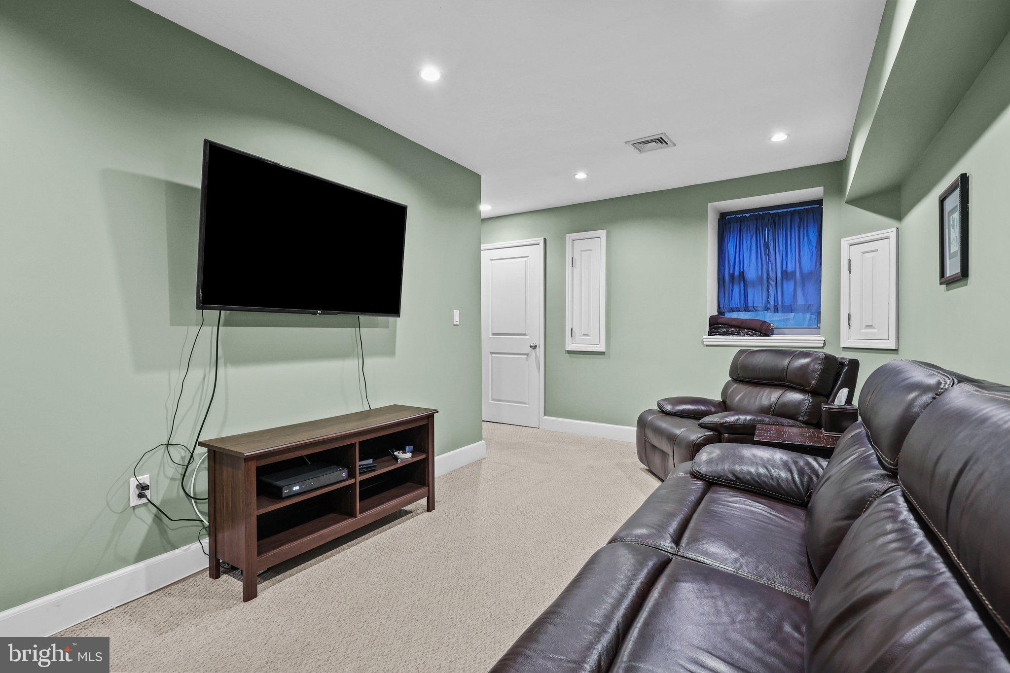 OLD CITY - Residential