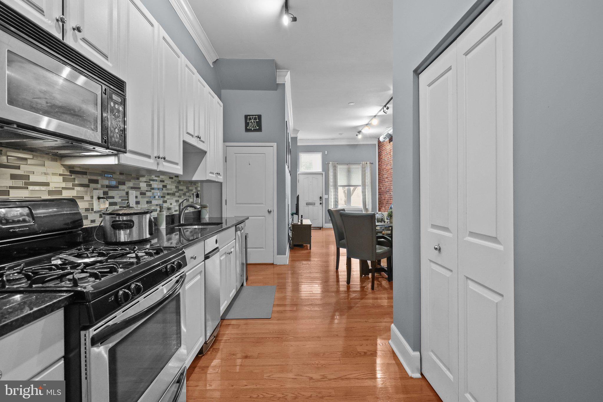 OLD CITY - Residential