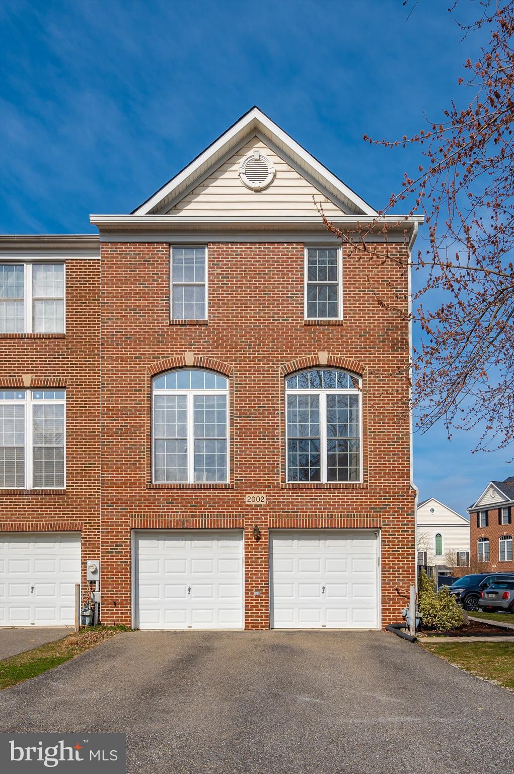 CROFTON MANOR - Residential