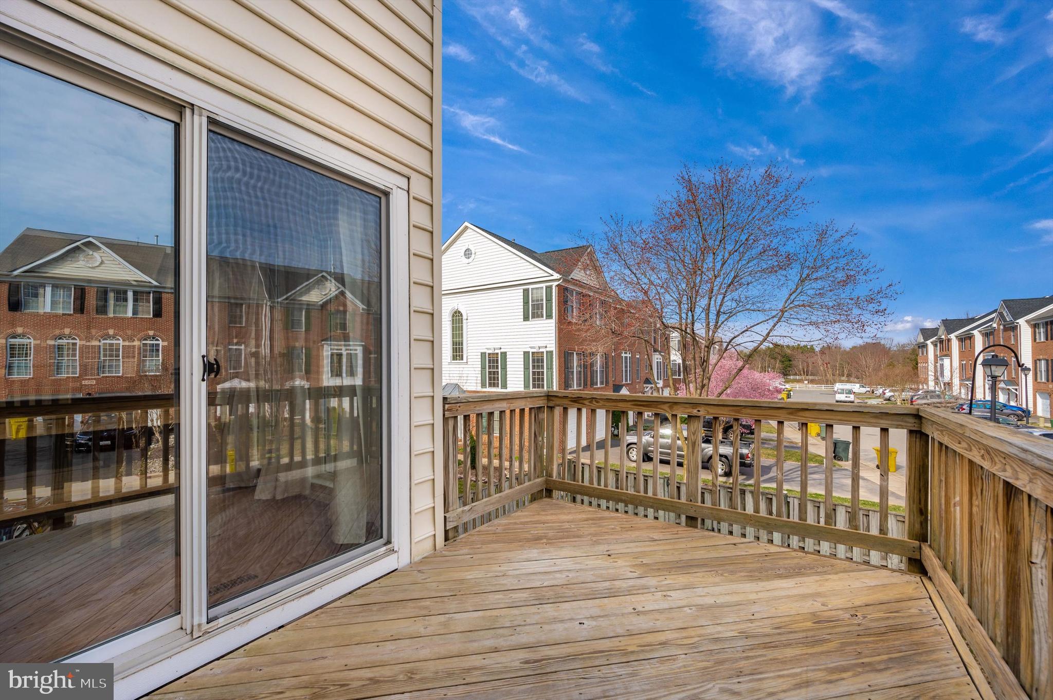 CROFTON MANOR - Residential