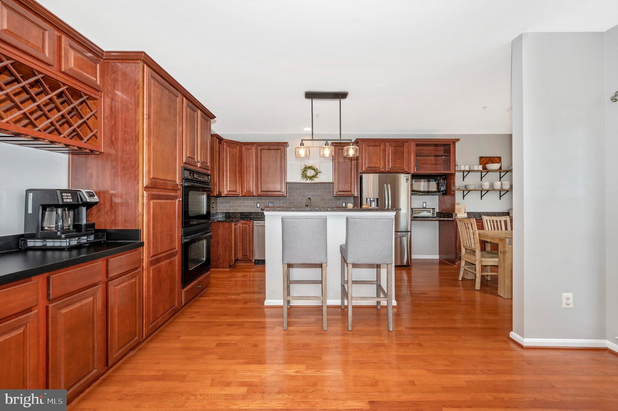 CROFTON MANOR - Residential