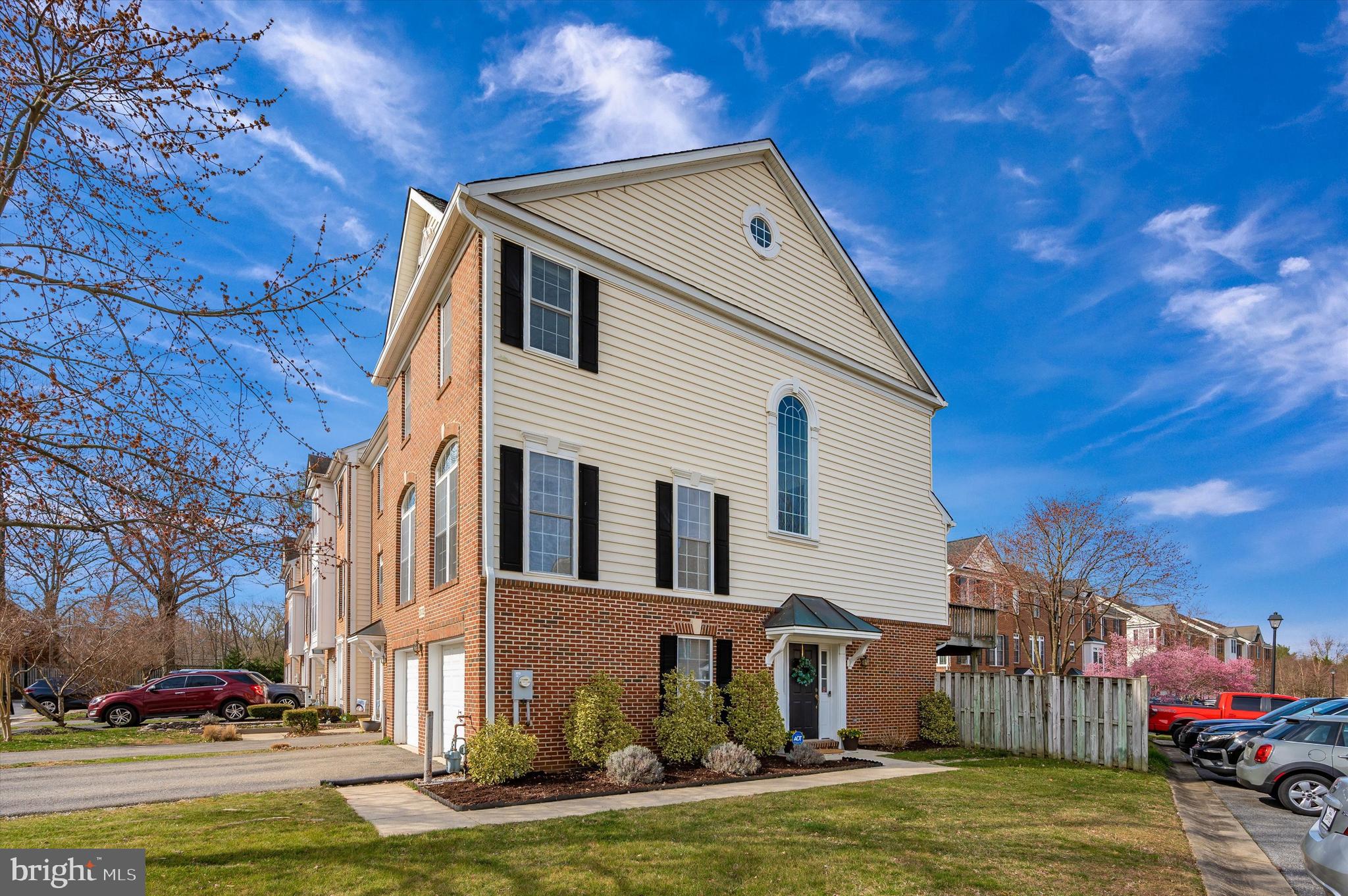 CROFTON MANOR - Residential