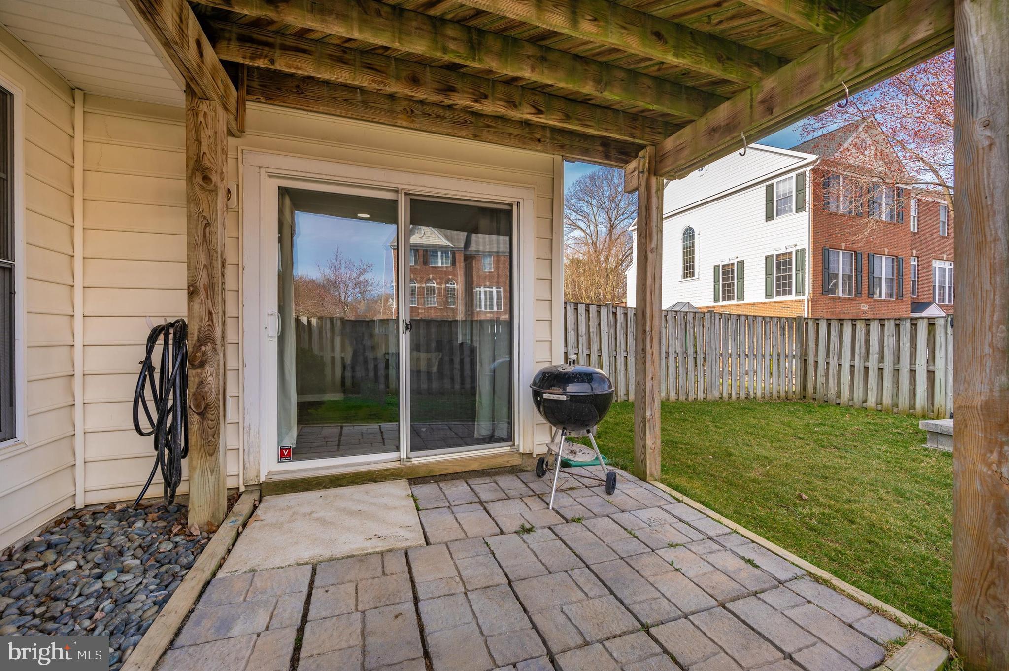 CROFTON MANOR - Residential