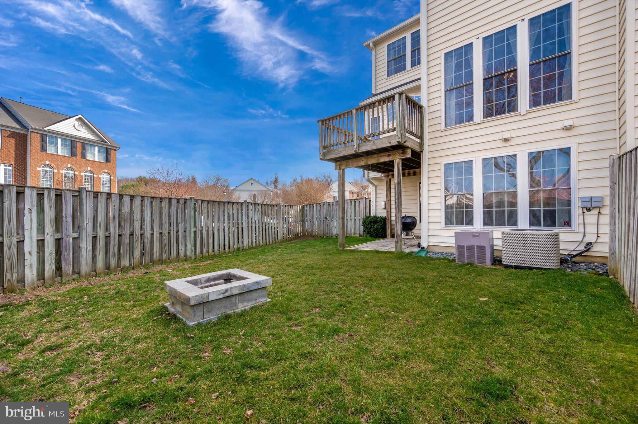 CROFTON MANOR - Residential