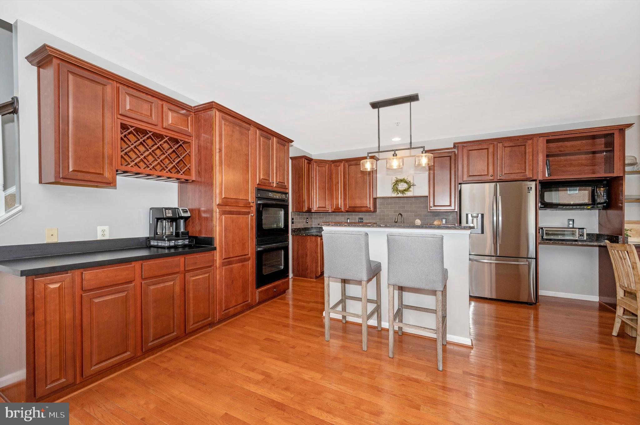 CROFTON MANOR - Residential