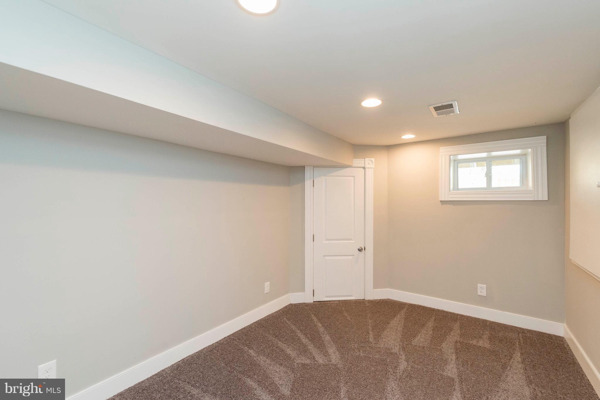 EAGER PARK TOWNHOMES - Residential