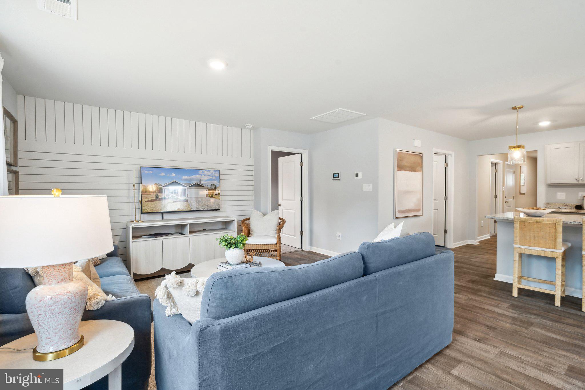 RED OAKS - Residential