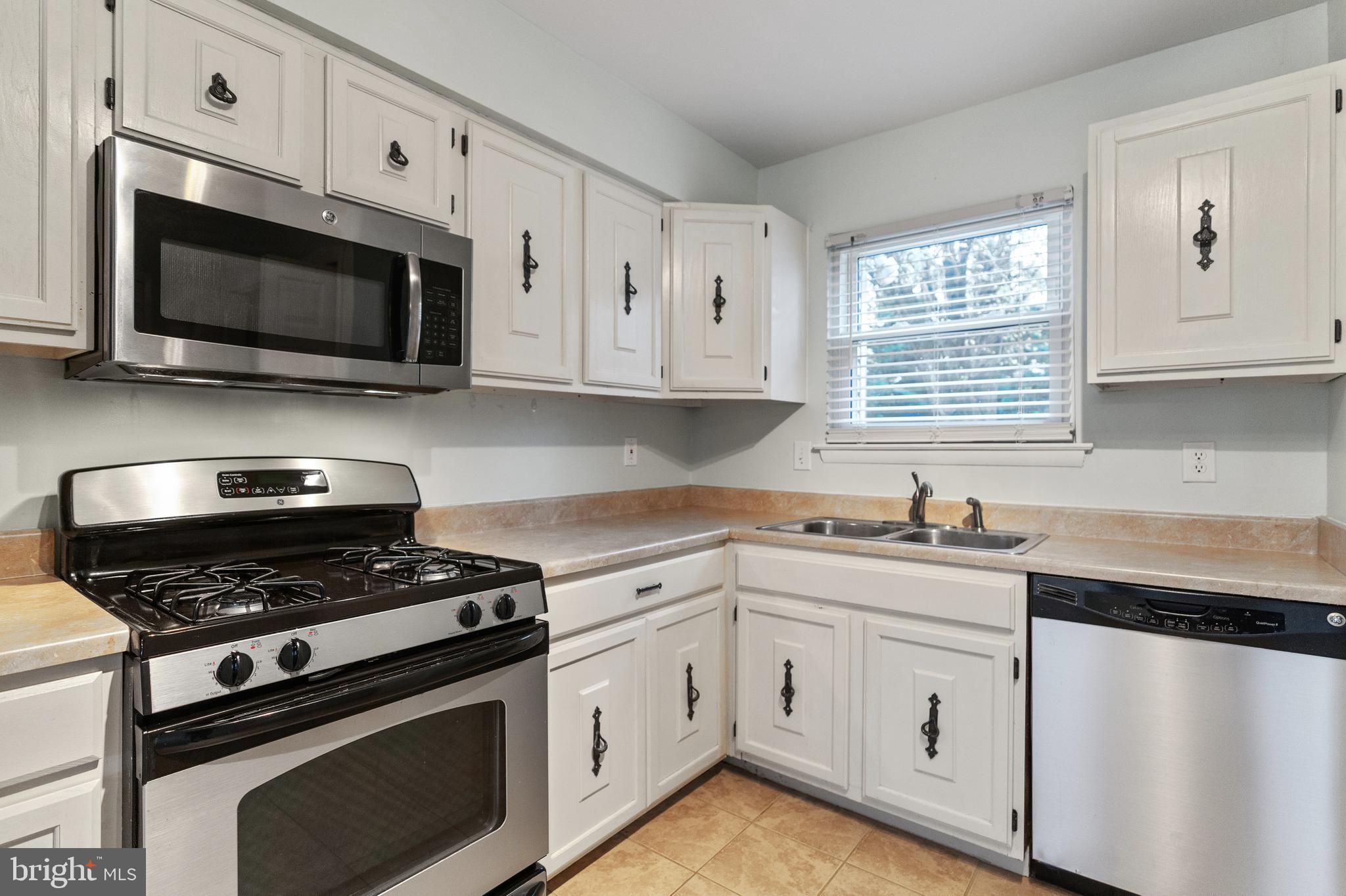 DALE CITY - Residential